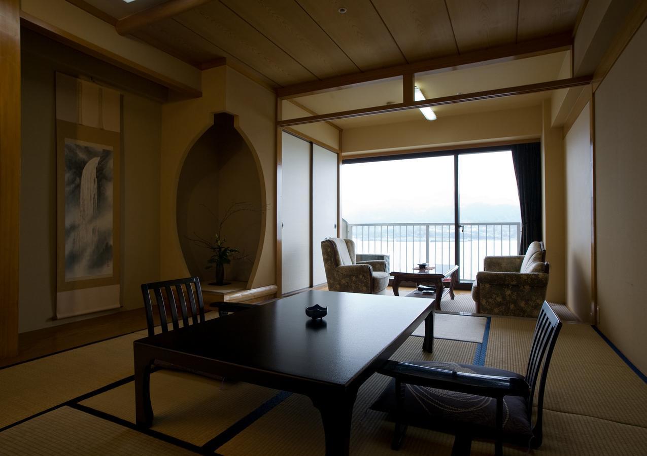Katsuura Gyoen Hotel Nachikatsuura Eksteriør billede